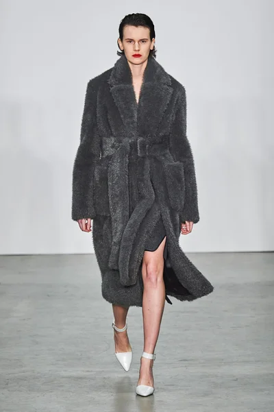 Look 9